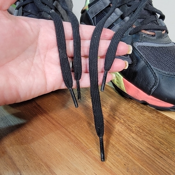 ADIDAS LXCON 94 Core Black/Grey Six/ Solar Red Sneakers Athletic shoes Size 10 - Picture 15 of 17